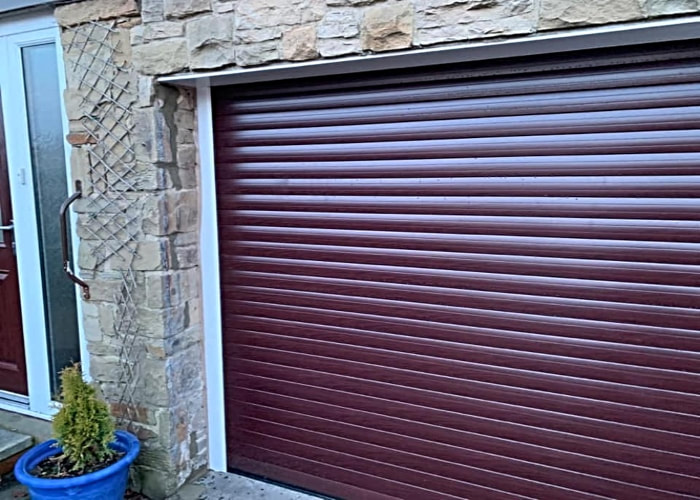 Huddersfield Garage Doors - Brown Roller Door 